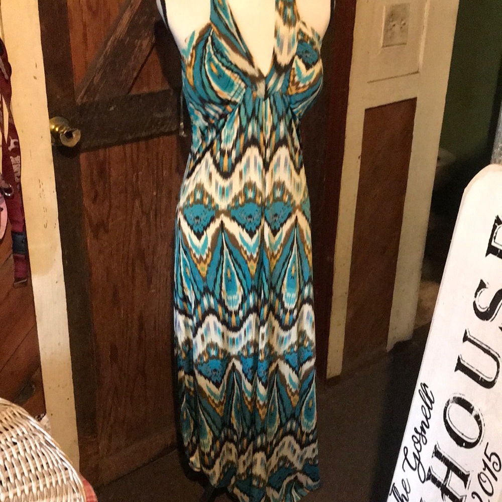 Gorgeous maxi dress